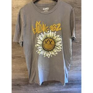Blink 182 Rock Band Daisy Flower Brown Graphic Concert Shirt Size XL